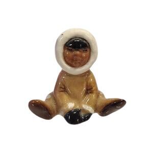 Vintage Hagen Remaker Miniature Eskimo Tot, 1"X .5"